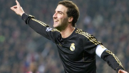 九游下载电脑版官网-《《堡垒之夜》推出春节主题特别皮肤，吸引群众关注》，端游堡垒之夜活动